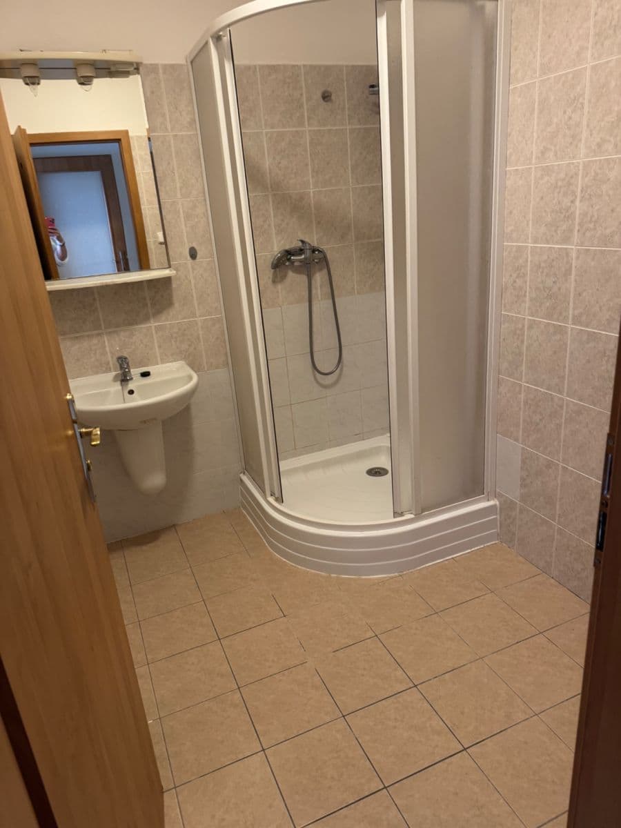 Prenájom bytu 1-izbový 37 m², Smetanova, Příbram, Středočeský kraj Prenájom bytu 1-izbový 37 m², Smetanova, Příbram, Středočeský kraj