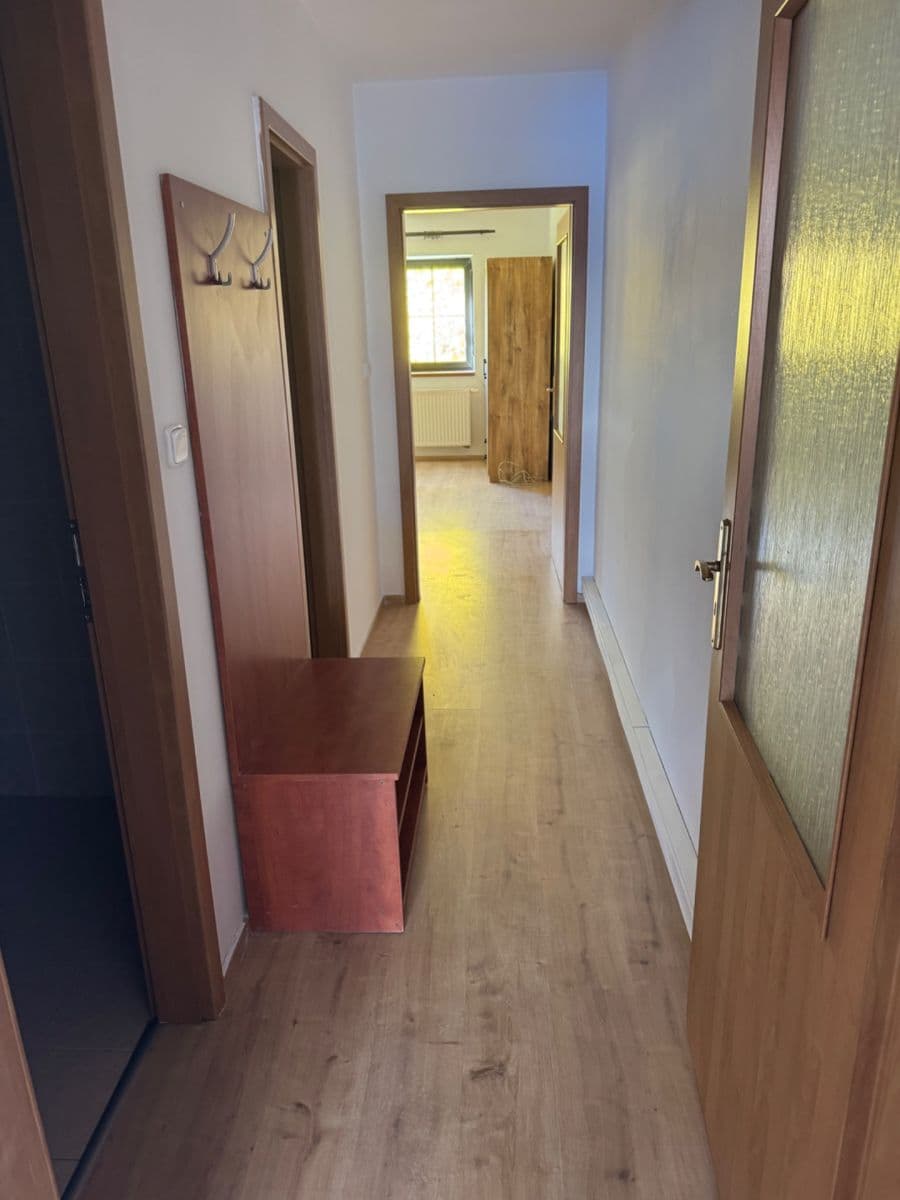 Prenájom bytu 1-izbový 37 m², Smetanova, Příbram, Středočeský kraj Prenájom bytu 1-izbový 37 m², Smetanova, Příbram, Středočeský kraj