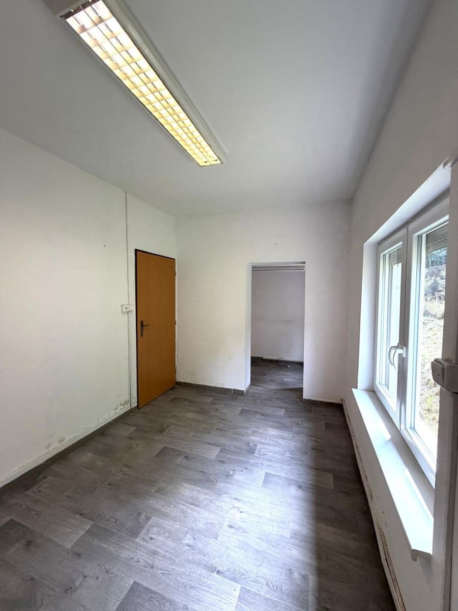 Prenájom nebytového priestoru 79 m², Meziříčí, Jihočeský kraj Prenájom nebytového priestoru 79 m², Meziříčí, Jihočeský kraj