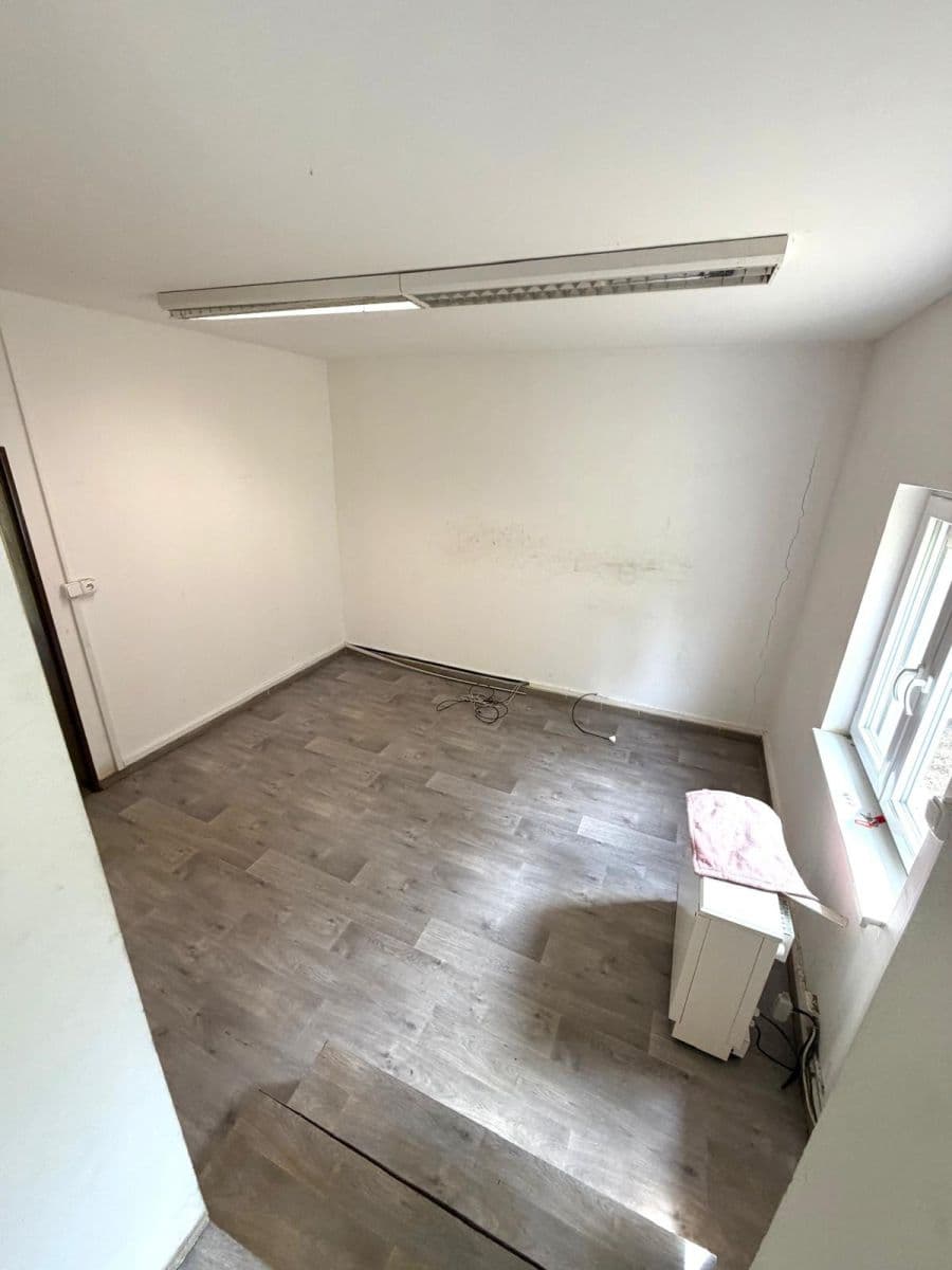 Prenájom nebytového priestoru 79 m², Meziříčí, Jihočeský kraj Prenájom nebytového priestoru 79 m², Meziříčí, Jihočeský kraj