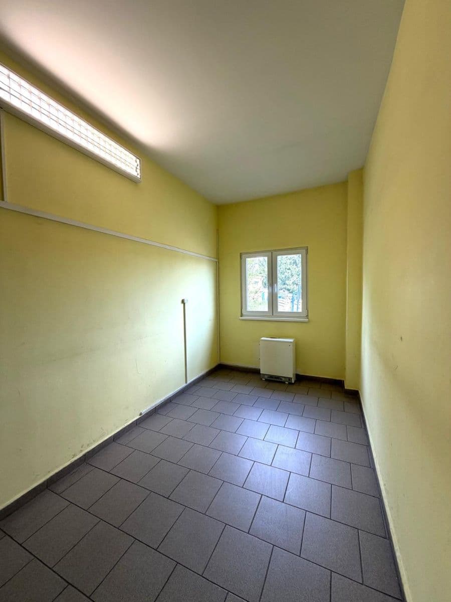 Prenájom nebytového priestoru 79 m², Meziříčí, Jihočeský kraj Prenájom nebytového priestoru 79 m², Meziříčí, Jihočeský kraj