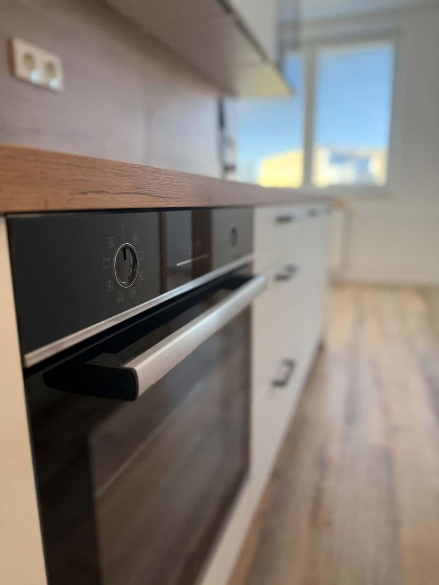 Predaj bytu 2-izbový 58 m², Radkovská, Telč, Kraj Vysočina Predaj bytu 2-izbový 58 m², Radkovská, Telč, Kraj Vysočina