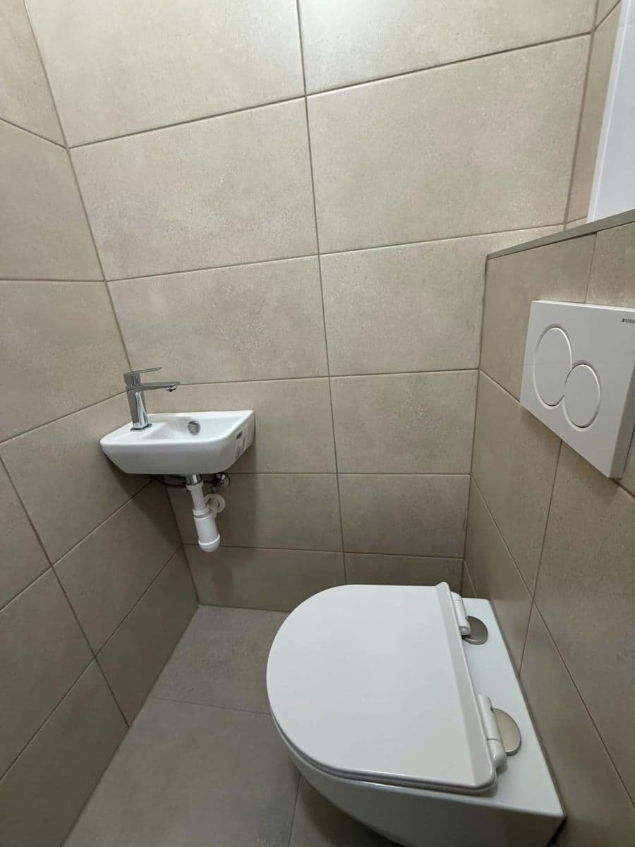 Predaj bytu 2-izbový 58 m², Radkovská, Telč, Kraj Vysočina Predaj bytu 2-izbový 58 m², Radkovská, Telč, Kraj Vysočina