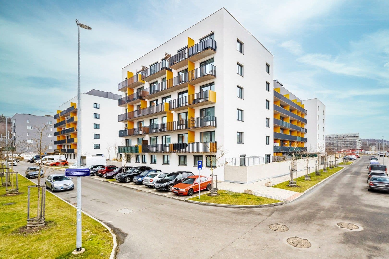 Prenájom bytu 3-izbový 83 m², Moravcových, Praha, Praha Prenájom bytu 3-izbový 83 m², Moravcových, Praha, Praha
