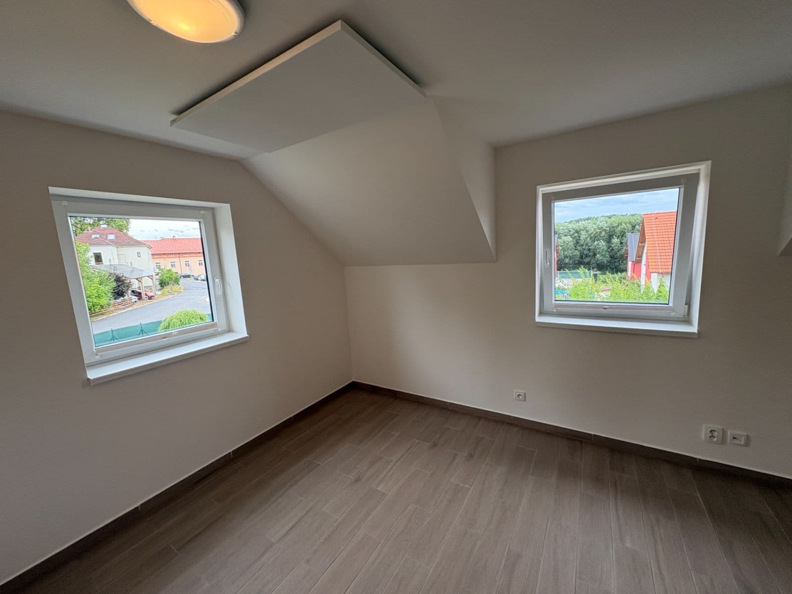 Prenájom domu 80 m², pozemok 440 m², Škvorec, Středočeský kraj Prenájom domu 80 m², pozemok 440 m², Škvorec, Středočeský kraj