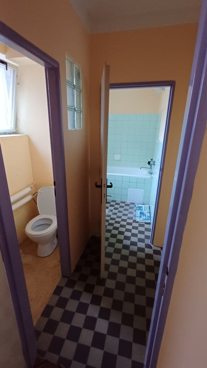 Predaj domu 240 m², pozemok 750 m², Na Výšině, Kunovice, Zlínský kraj Predaj domu 240 m², pozemok 750 m², Na Výšině, Kunovice, Zlínský kraj