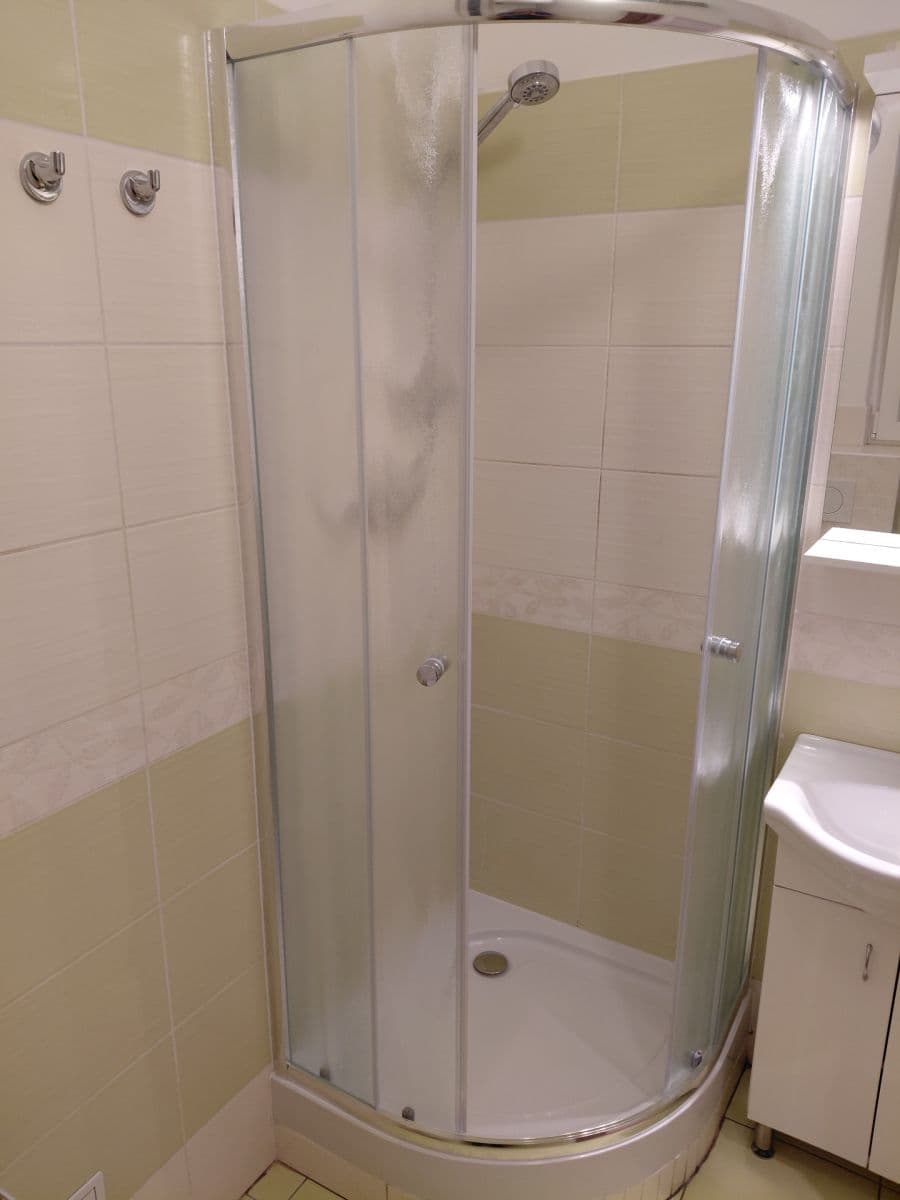 Prenájom bytu 1-izbový 33 m², Zenklova, Praha, Praha Prenájom bytu 1-izbový 33 m², Zenklova, Praha, Praha