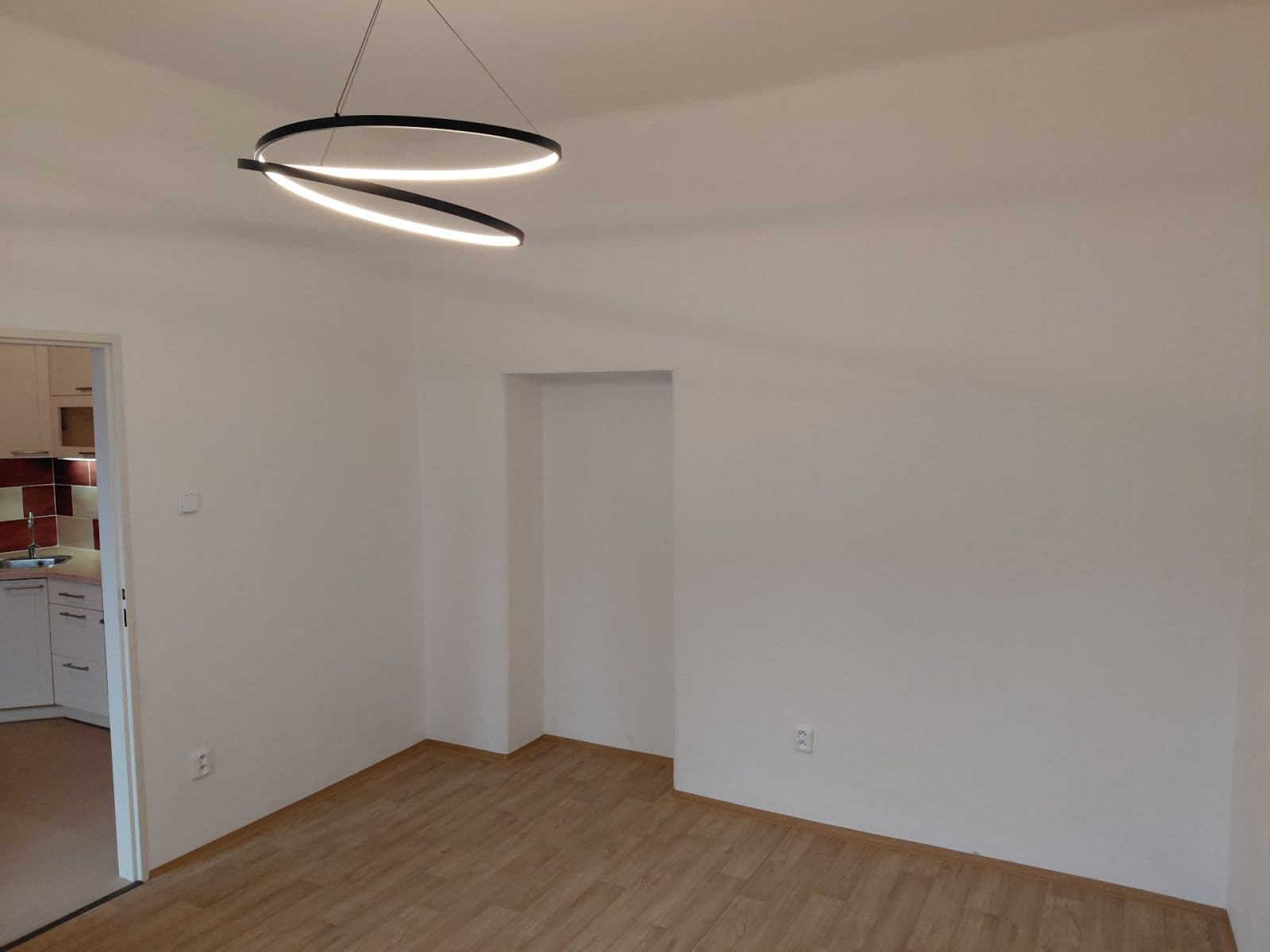 Prenájom bytu 1-izbový 33 m², Zenklova, Praha, Praha Prenájom bytu 1-izbový 33 m², Zenklova, Praha, Praha