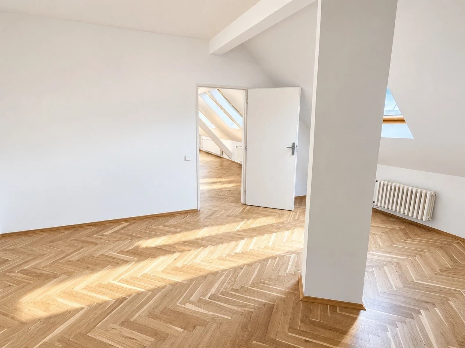 Prenájom kancelárie 162 m², Kodaňská, Praha, Praha Prenájom kancelárie 162 m², Kodaňská, Praha, Praha