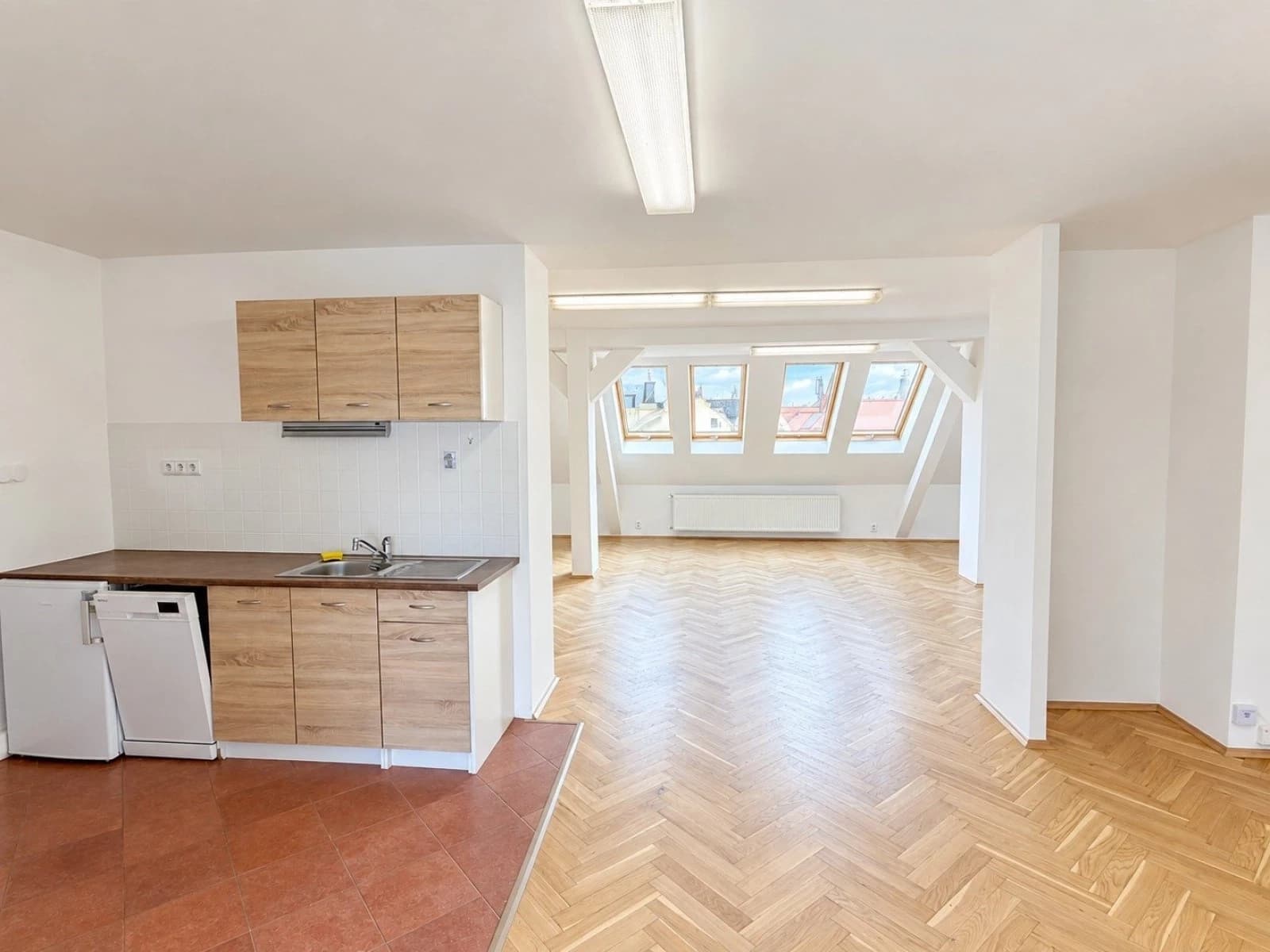 Prenájom kancelárie 162 m², Kodaňská, Praha, Praha Prenájom kancelárie 162 m², Kodaňská, Praha, Praha