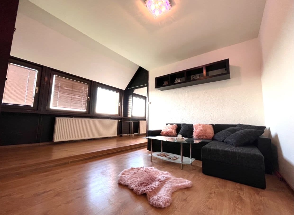 Prenájom bytu 2-izbový 55 m², Zelená, Ostrava, Moravskoslezský kraj Prenájom bytu 2-izbový 55 m², Zelená, Ostrava, Moravskoslezský kraj