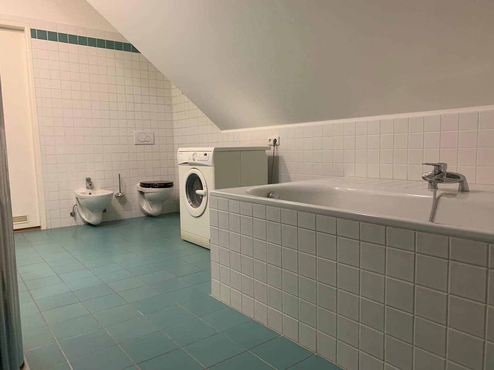 Prenájom bytu 2-izbový 99 m², Glinkova, Praha, Praha Prenájom bytu 2-izbový 99 m², Glinkova, Praha, Praha