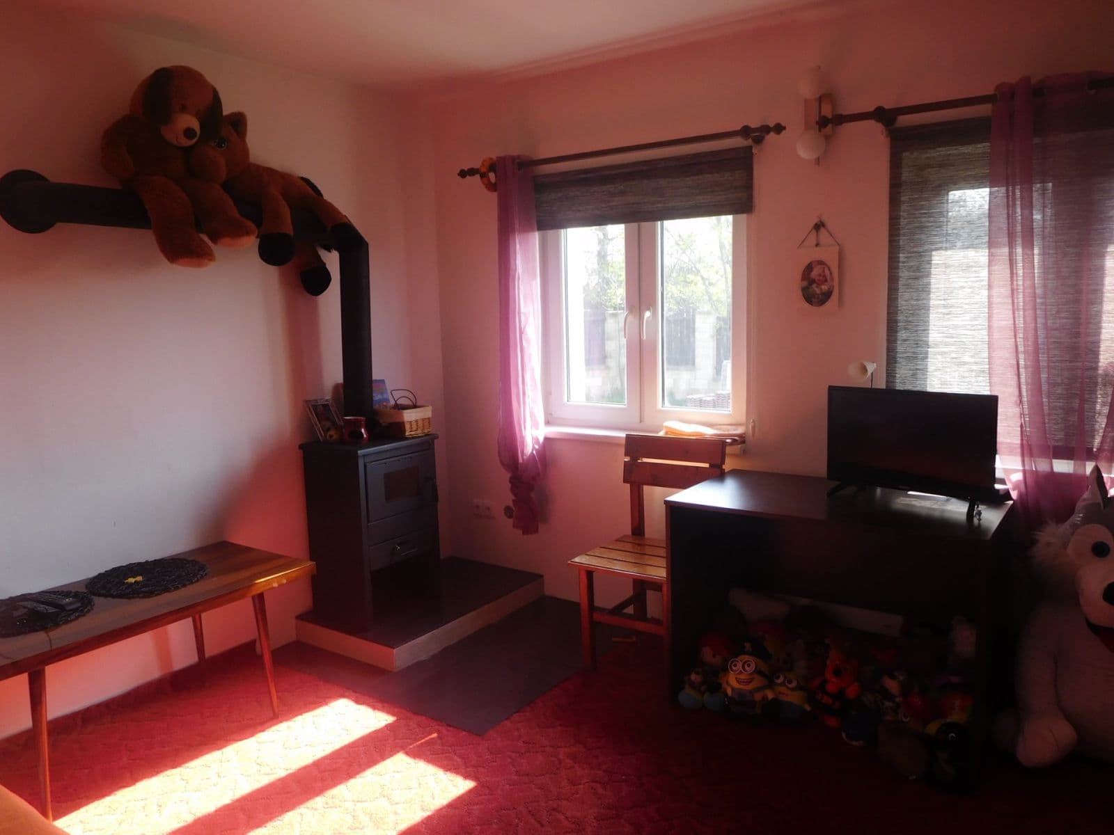 Prenájom domu 45 m², pozemok 120 m², Všešímská, Kunice, Středočeský kraj Prenájom domu 45 m², pozemok 120 m², Všešímská, Kunice, Středočeský kraj