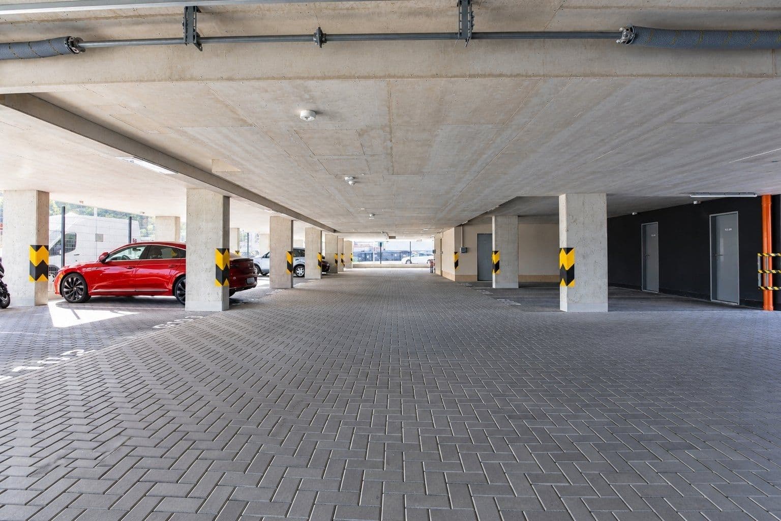 Prenájom bytu 3-izbový 59 m², Nádražní, Kralupy nad Vltavou, Středočeský kraj Prenájom bytu 3-izbový 59 m², Nádražní, Kralupy nad Vltavou, Středočeský kraj