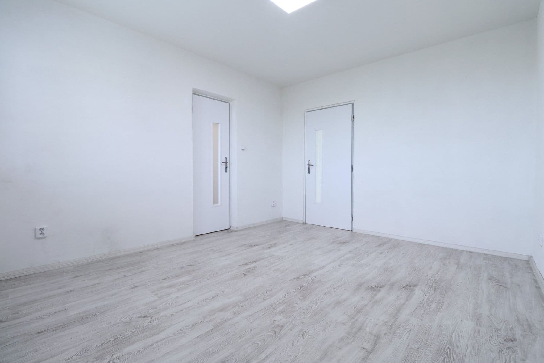 Prenájom bytu 2-izbový 52 m², Topolová, Praha, Praha Prenájom bytu 2-izbový 52 m², Topolová, Praha, Praha