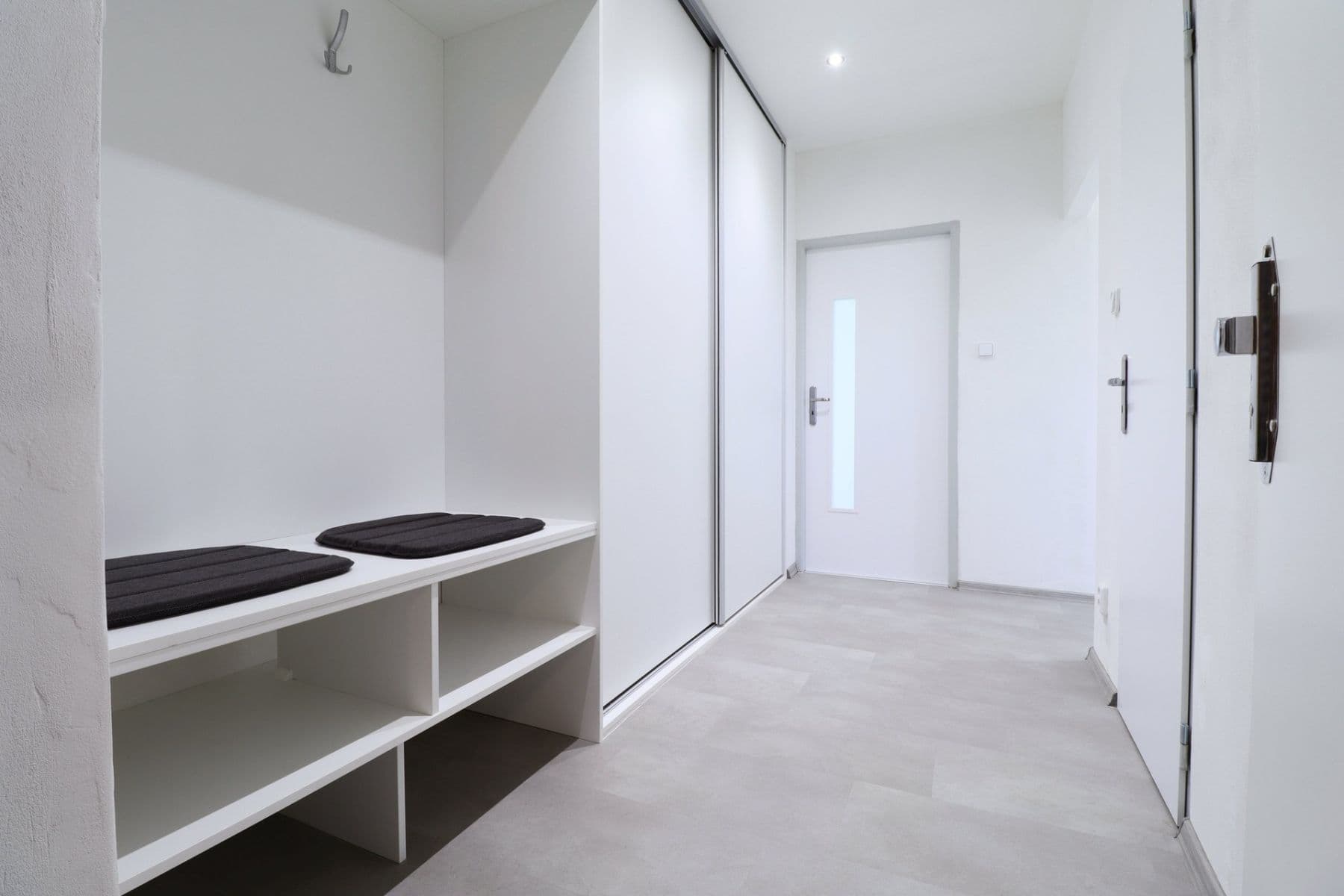 Prenájom bytu 2-izbový 52 m², Topolová, Praha, Praha Prenájom bytu 2-izbový 52 m², Topolová, Praha, Praha
