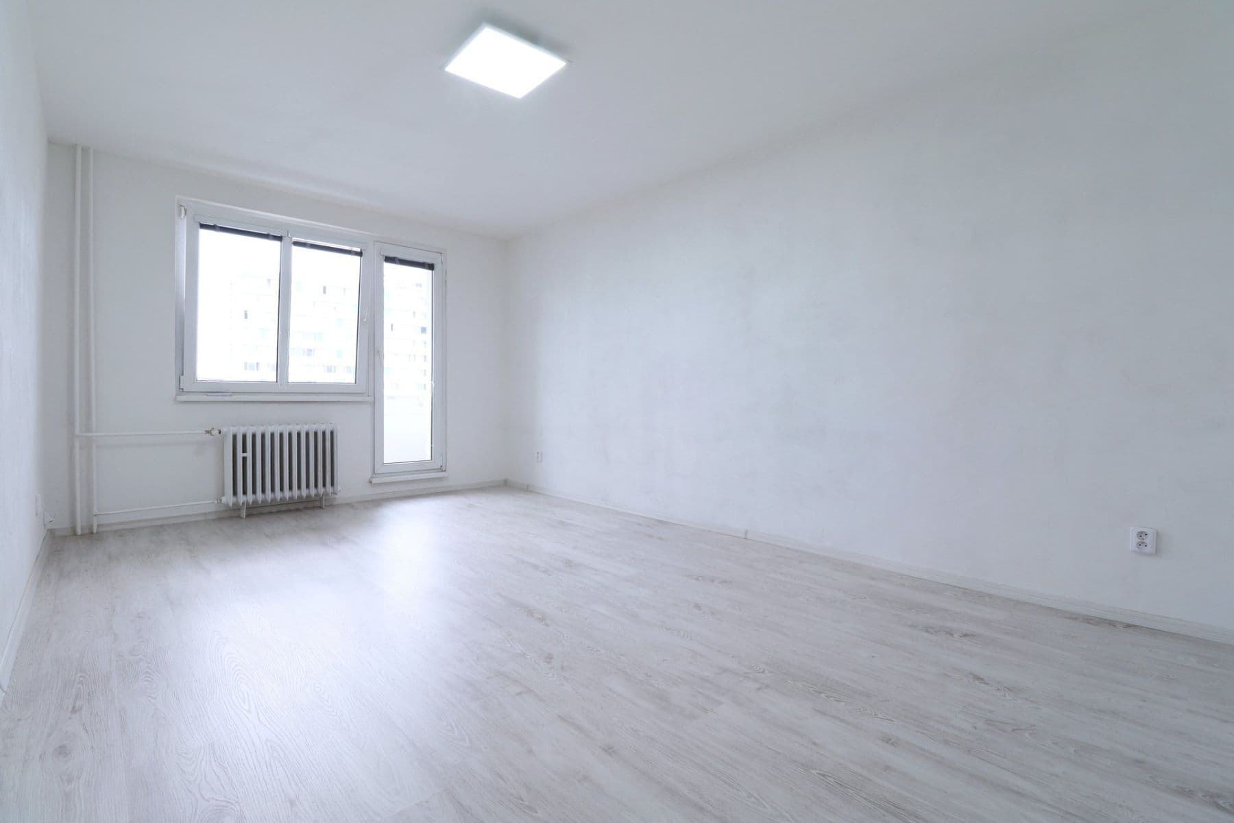 Prenájom bytu 2-izbový 52 m², Topolová, Praha, Praha Prenájom bytu 2-izbový 52 m², Topolová, Praha, Praha