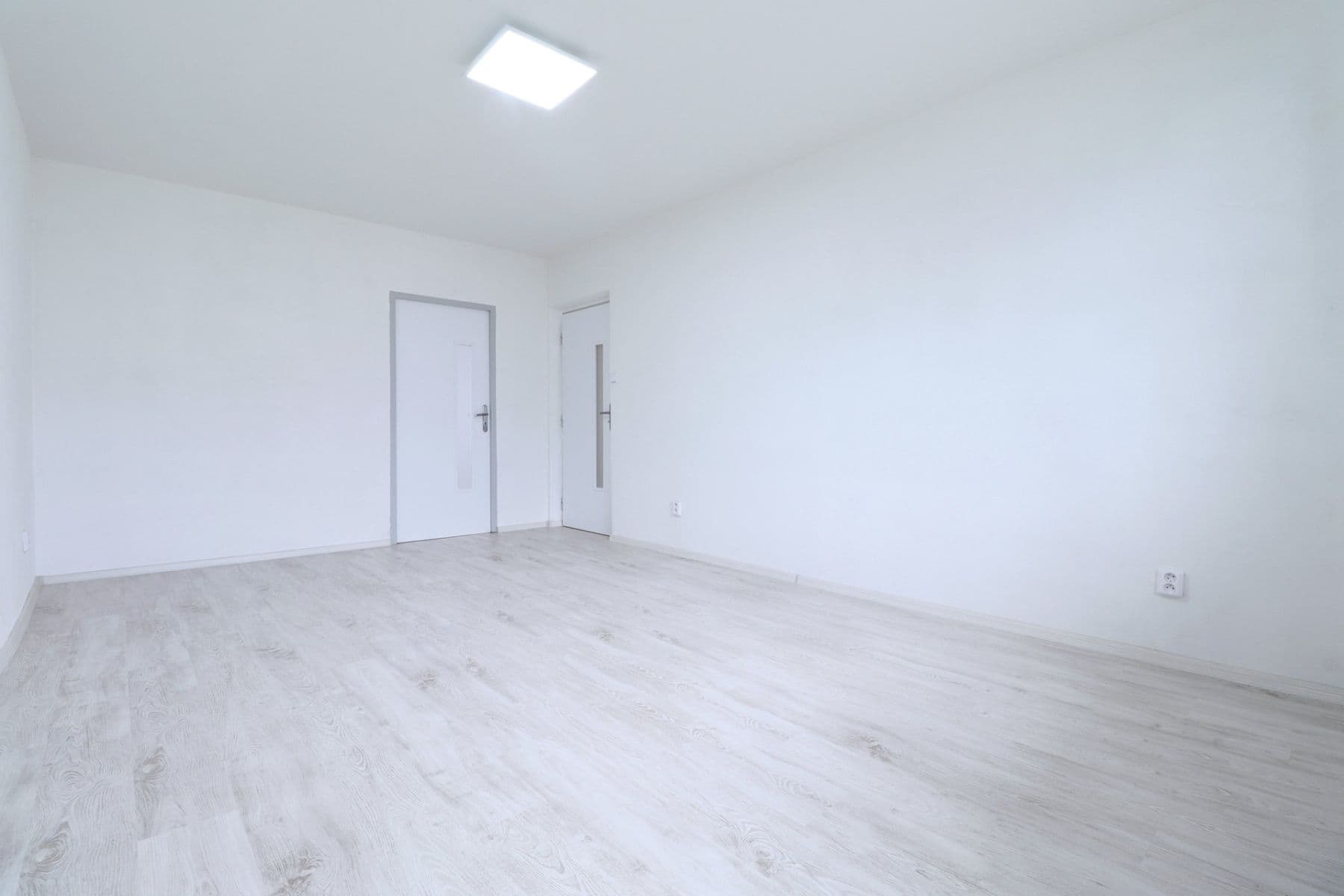 Prenájom bytu 2-izbový 52 m², Topolová, Praha, Praha Prenájom bytu 2-izbový 52 m², Topolová, Praha, Praha