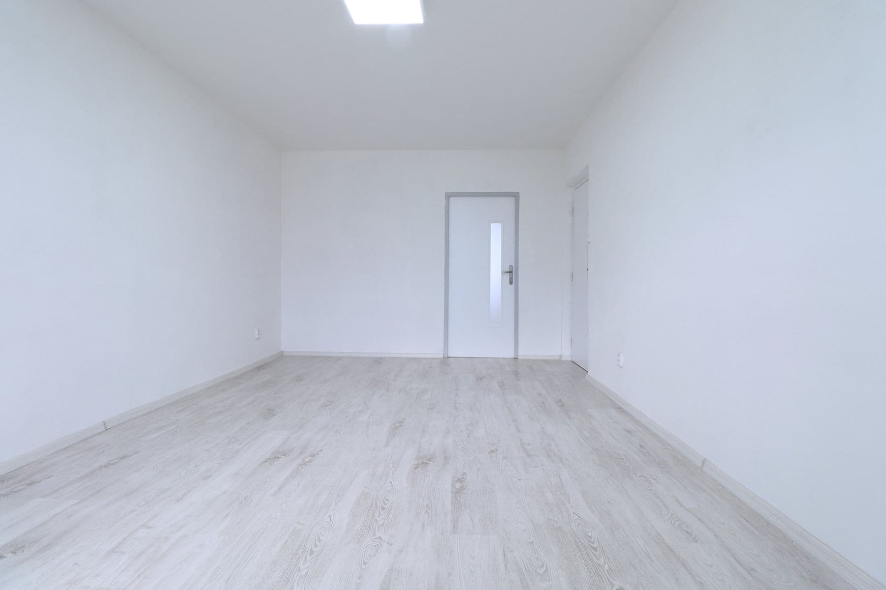 Prenájom bytu 2-izbový 52 m², Topolová, Praha, Praha Prenájom bytu 2-izbový 52 m², Topolová, Praha, Praha