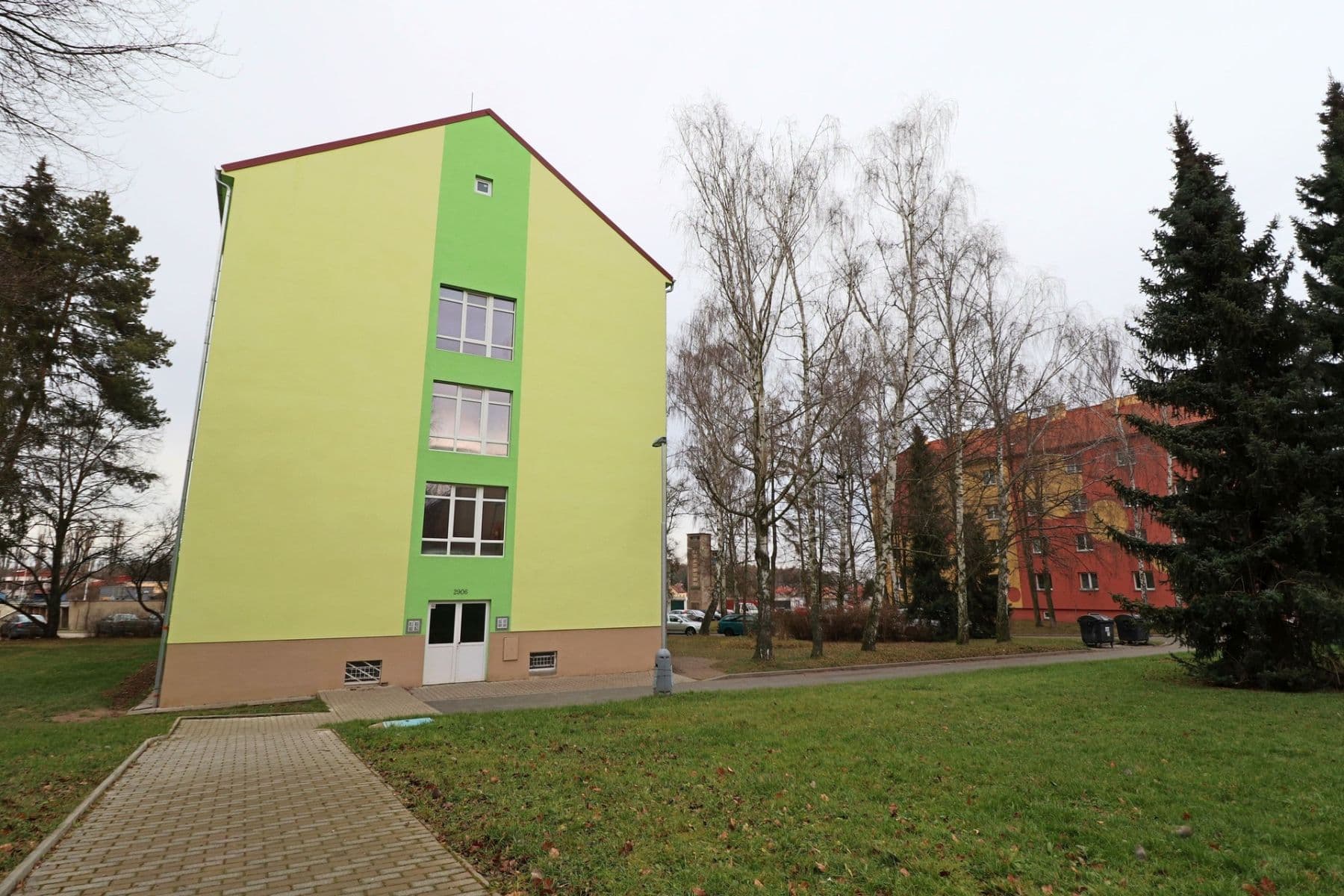 Prenájom bytu 1-izbový 32 m², Kyjevská, Kladno, Středočeský kraj Prenájom bytu 1-izbový 32 m², Kyjevská, Kladno, Středočeský kraj