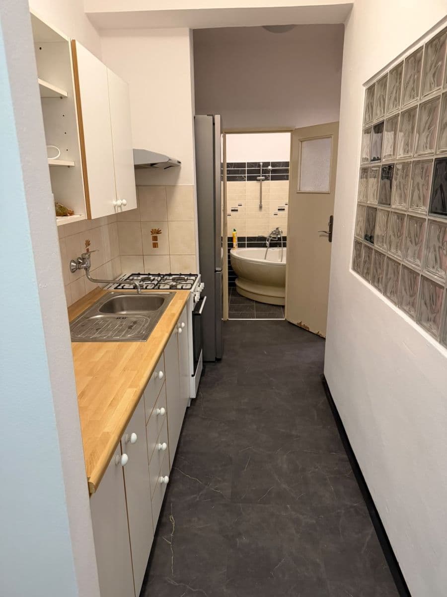 Prenájom bytu 2-izbový 49 m², Za Hládkovem, Praha, Praha Prenájom bytu 2-izbový 49 m², Za Hládkovem, Praha, Praha
