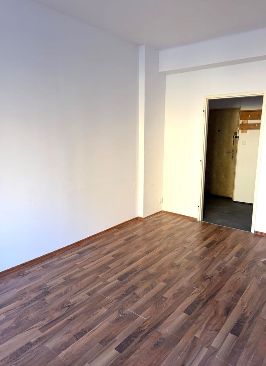 Prenájom bytu 2-izbový 49 m², Za Hládkovem, Praha, Praha Prenájom bytu 2-izbový 49 m², Za Hládkovem, Praha, Praha