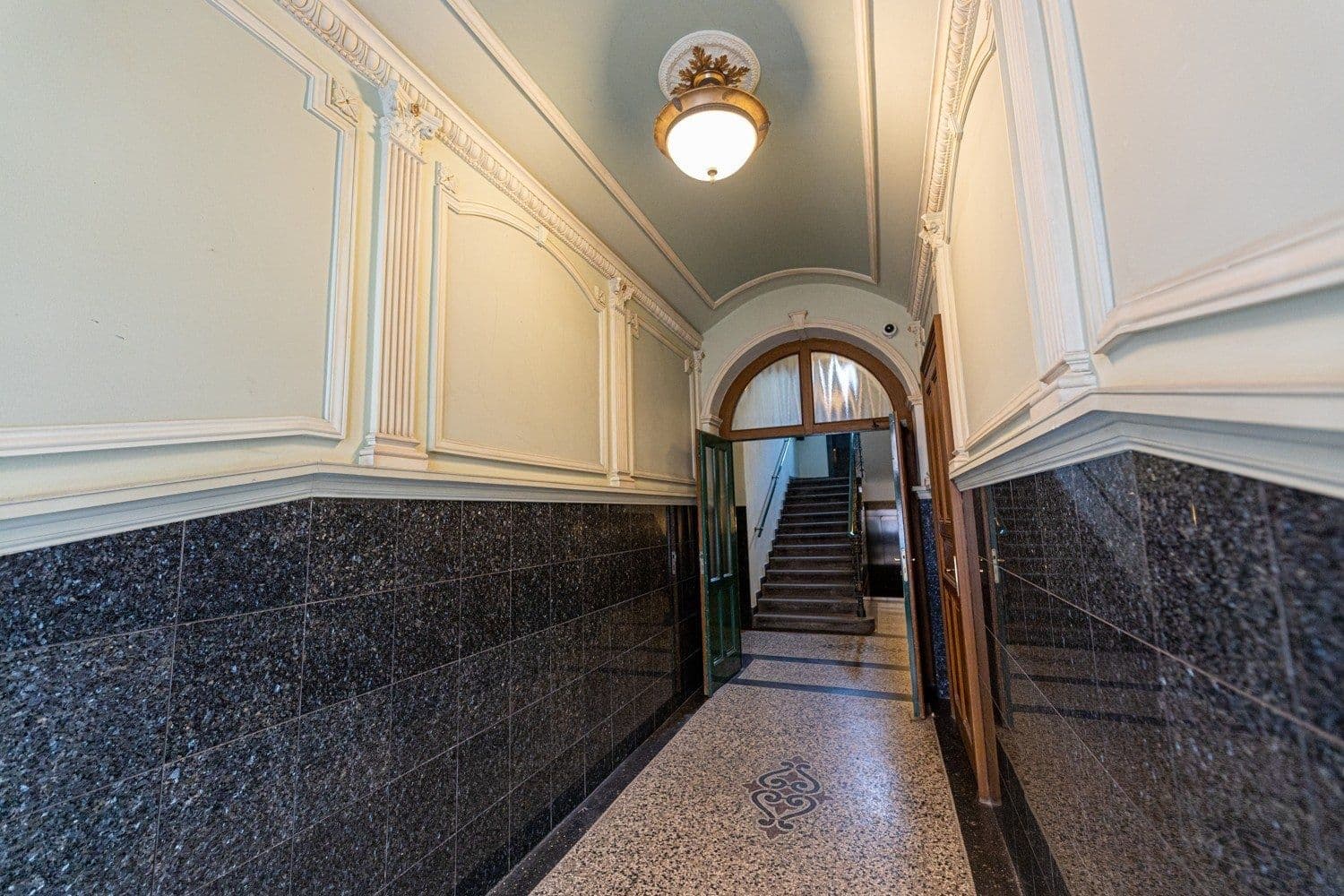Prenájom bytu 2-izbový 66 m², Tomáškova, Praha, Praha Prenájom bytu 2-izbový 66 m², Tomáškova, Praha, Praha