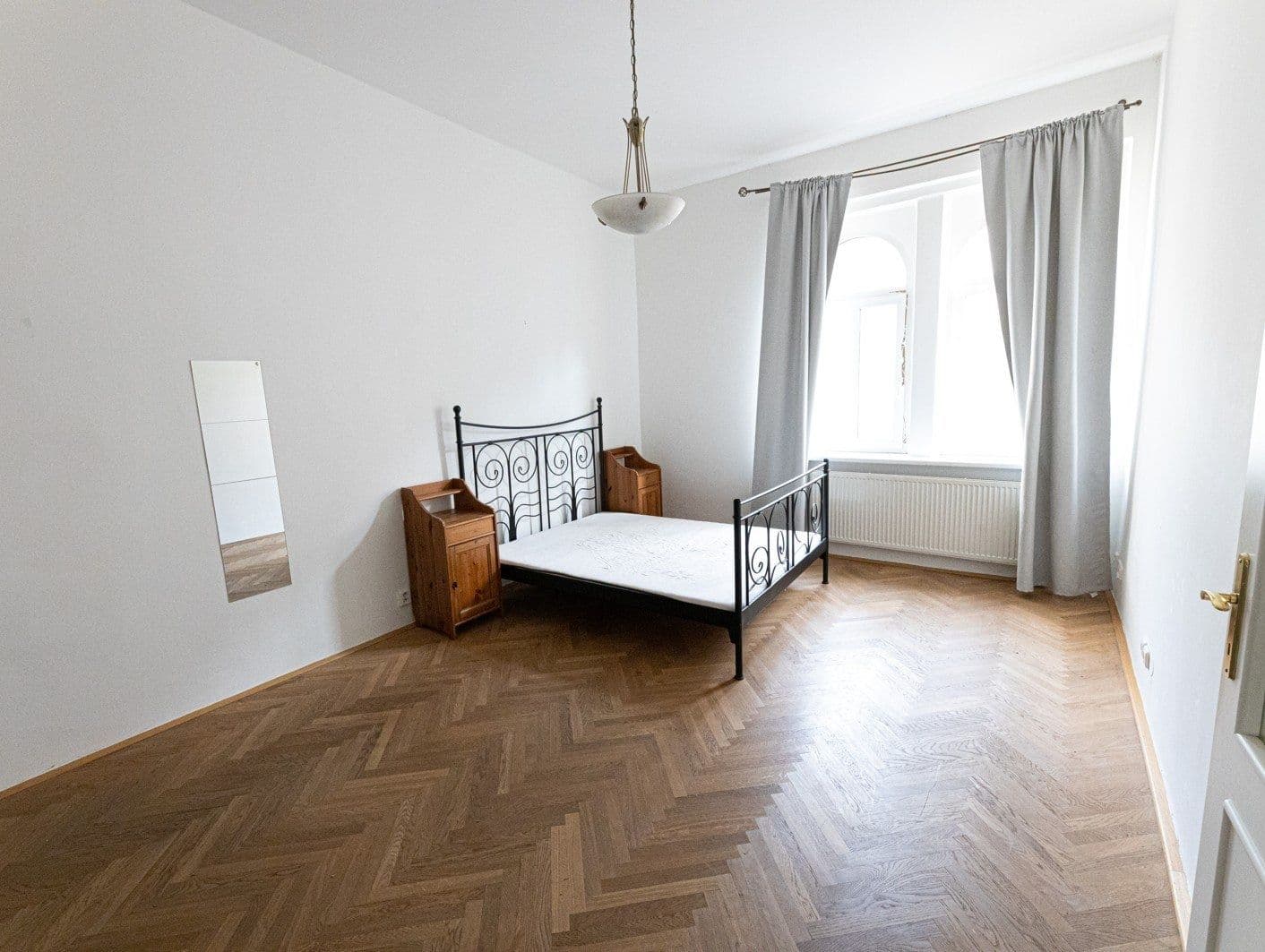 Prenájom bytu 2-izbový 66 m², Tomáškova, Praha, Praha Prenájom bytu 2-izbový 66 m², Tomáškova, Praha, Praha