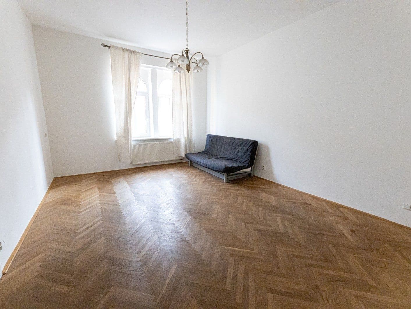 Prenájom bytu 2-izbový 66 m², Tomáškova, Praha, Praha Prenájom bytu 2-izbový 66 m², Tomáškova, Praha, Praha