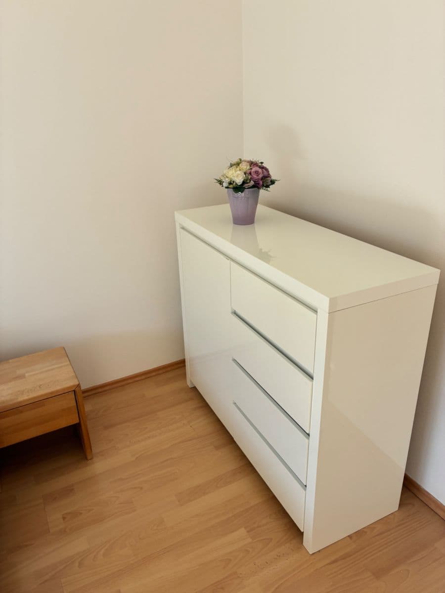 Prenájom bytu 2-izbový 64 m², Bělohorská, Brno, Jihomoravský kraj Prenájom bytu 2-izbový 64 m², Bělohorská, Brno, Jihomoravský kraj