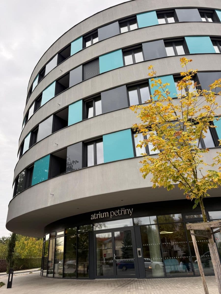 Prenájom bytu 1-izbový 28 m², Na Větrníku, Praha, Praha Prenájom bytu 1-izbový 28 m², Na Větrníku, Praha, Praha
