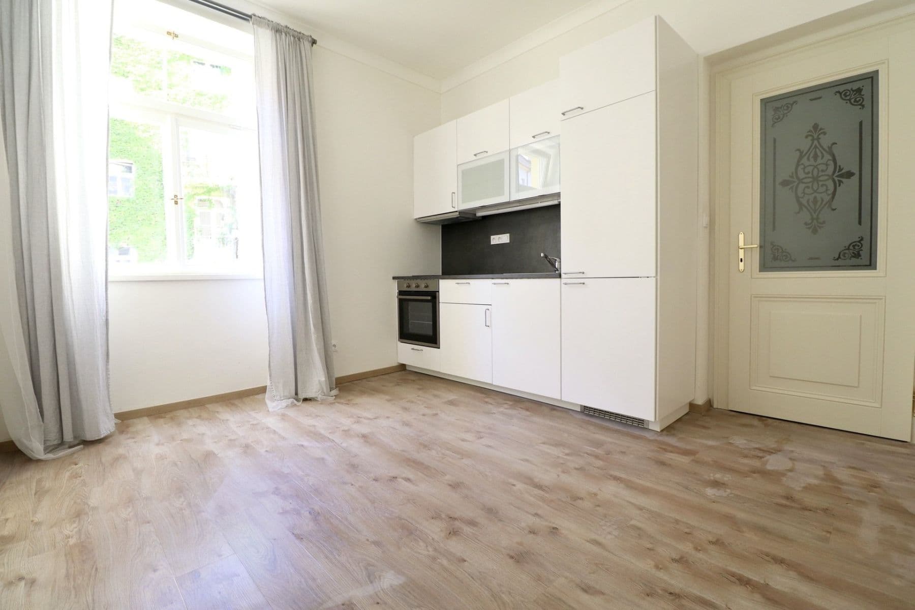Prenájom bytu 1-izbový 22 m², Černomořská, Praha, Praha Prenájom bytu 1-izbový 22 m², Černomořská, Praha, Praha