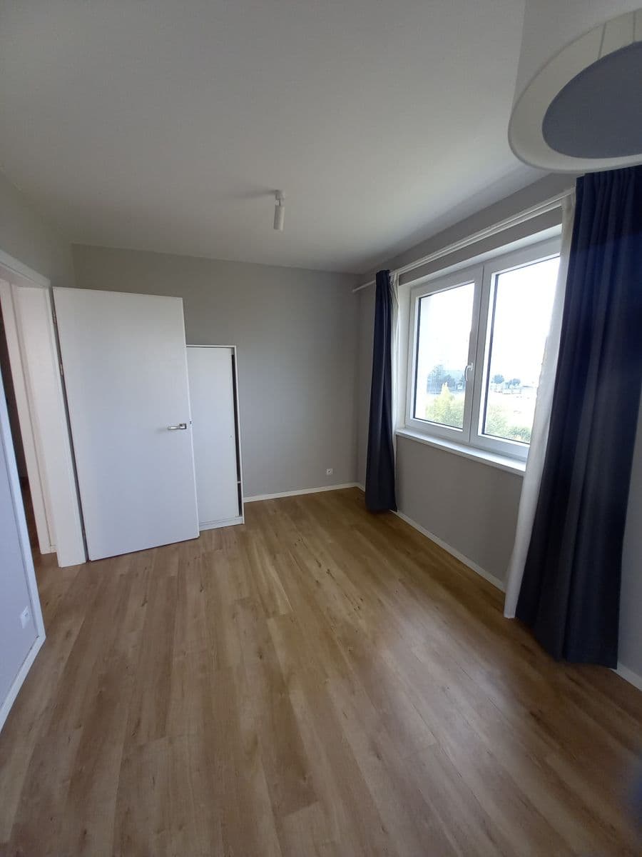 Predaj bytu 2-izbový 50 m², Mantovská, Praha, Praha Predaj bytu 2-izbový 50 m², Mantovská, Praha, Praha