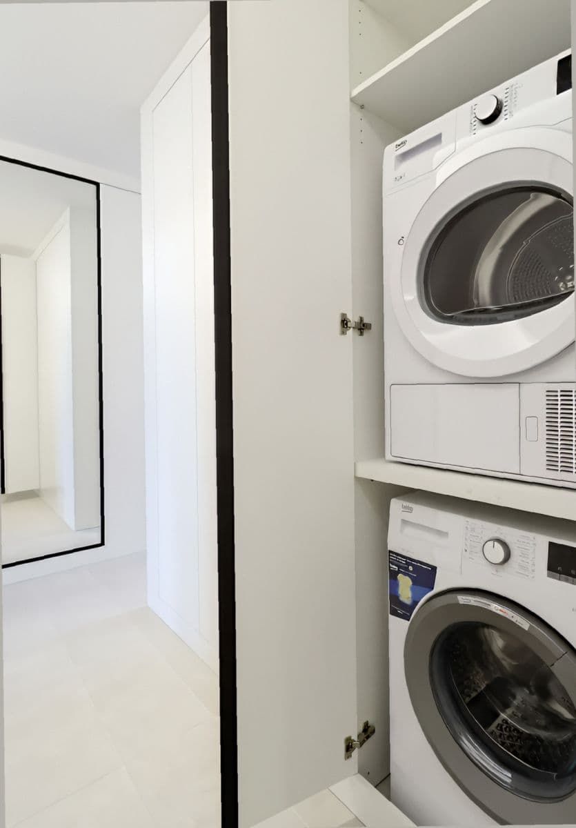 Prenájom bytu 2-izbový 56 m², Na Bělidle, Praha, Praha Prenájom bytu 2-izbový 56 m², Na Bělidle, Praha, Praha