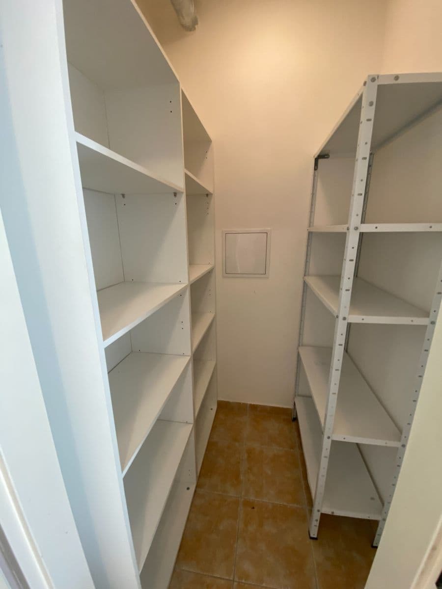 Prenájom bytu 2-izbový 53 m², Zlonická, Praha, Praha Prenájom bytu 2-izbový 53 m², Zlonická, Praha, Praha