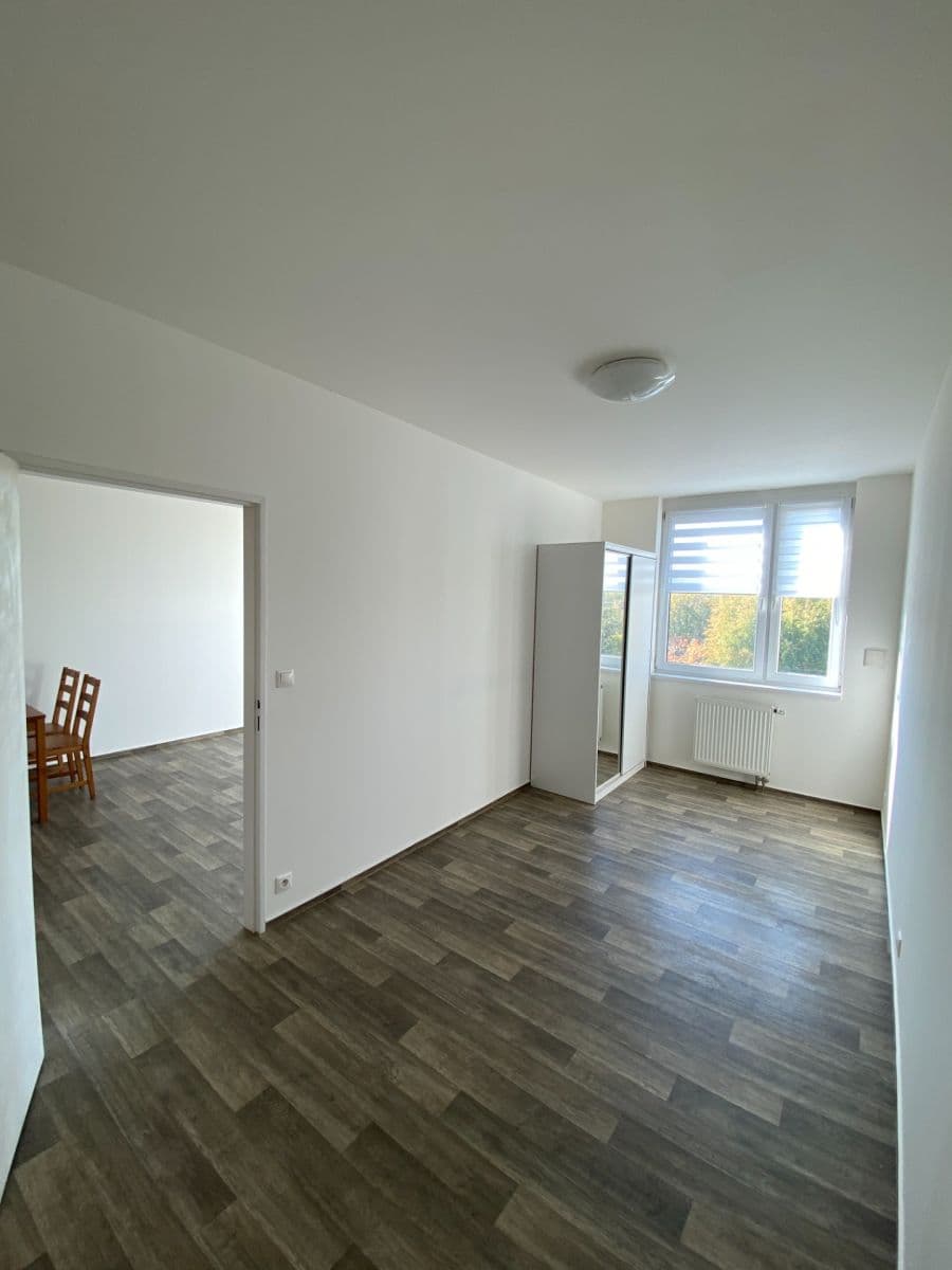 Prenájom bytu 2-izbový 53 m², Zlonická, Praha, Praha Prenájom bytu 2-izbový 53 m², Zlonická, Praha, Praha