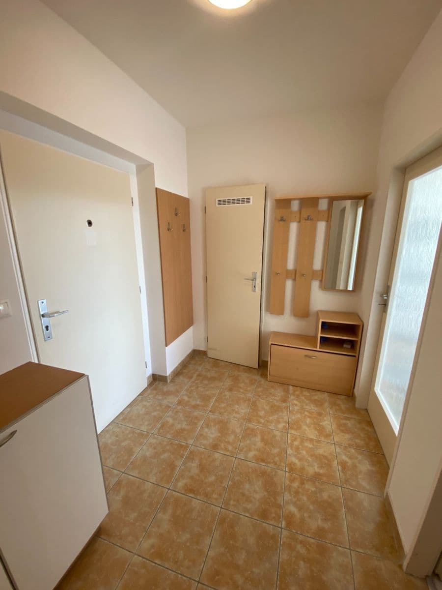 Prenájom bytu 2-izbový 53 m², Zlonická, Praha, Praha Prenájom bytu 2-izbový 53 m², Zlonická, Praha, Praha