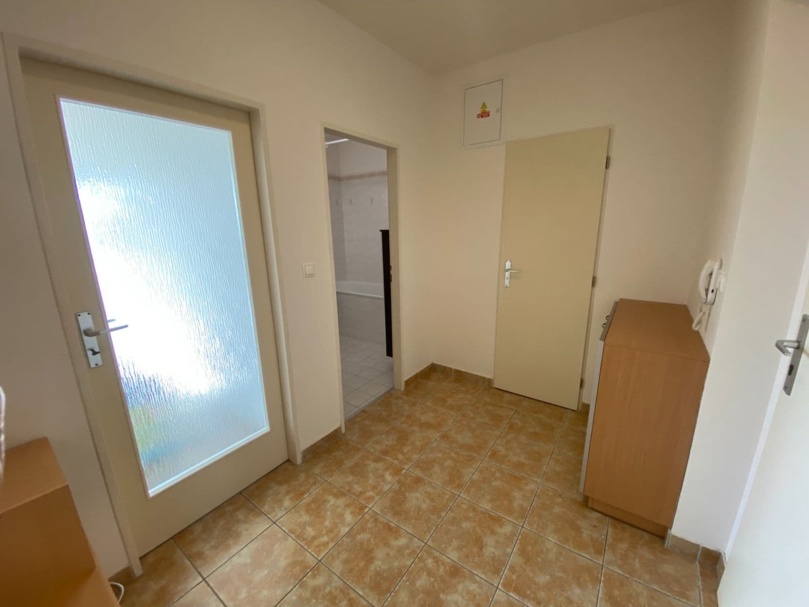 Prenájom bytu 2-izbový 53 m², Zlonická, Praha, Praha Prenájom bytu 2-izbový 53 m², Zlonická, Praha, Praha