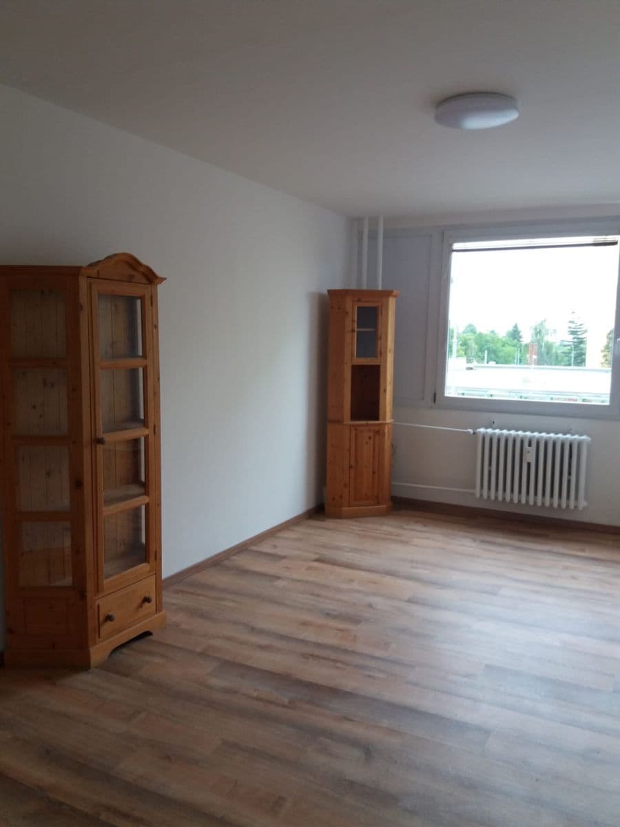 Prenájom bytu 3-izbový 76 m², Radimovická, Praha, Praha Prenájom bytu 3-izbový 76 m², Radimovická, Praha, Praha