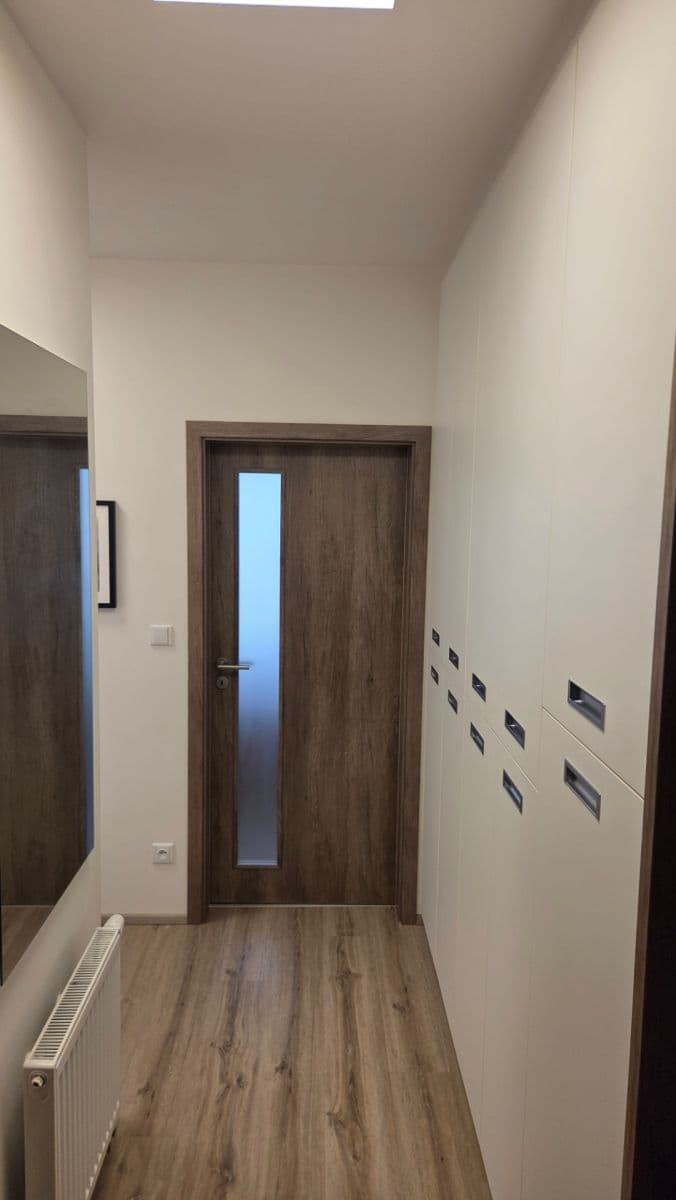 Prenájom bytu 2-izbový 50 m², Želetická, Praha, Praha Prenájom bytu 2-izbový 50 m², Želetická, Praha, Praha