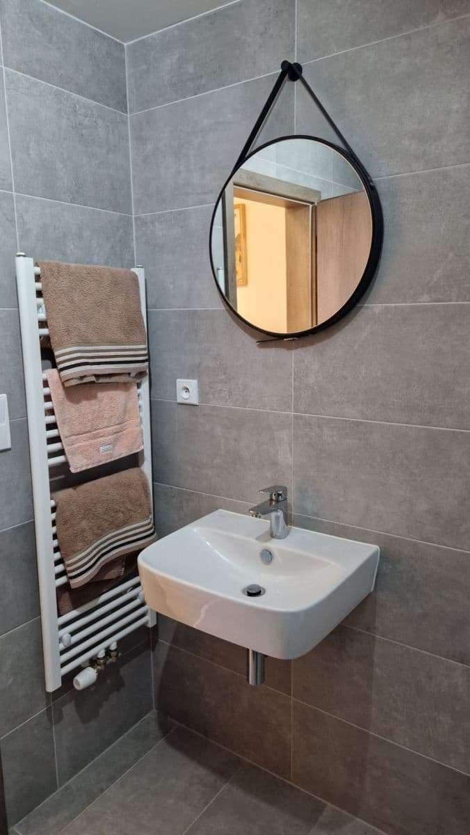 Prenájom bytu 2-izbový 50 m², Želetická, Praha, Praha Prenájom bytu 2-izbový 50 m², Želetická, Praha, Praha