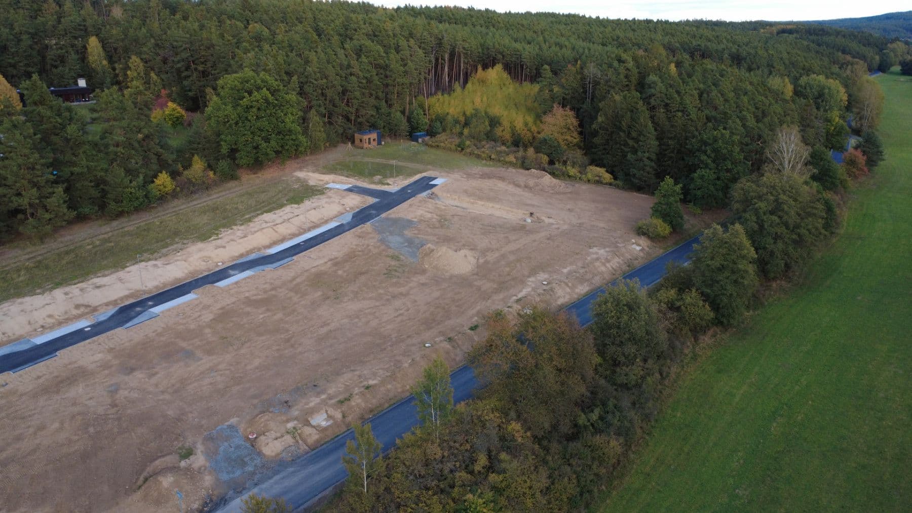 Predaj pozemku 1.100 m², Nevřeň, Plzeňský kraj Predaj pozemku 1.100 m², Nevřeň, Plzeňský kraj