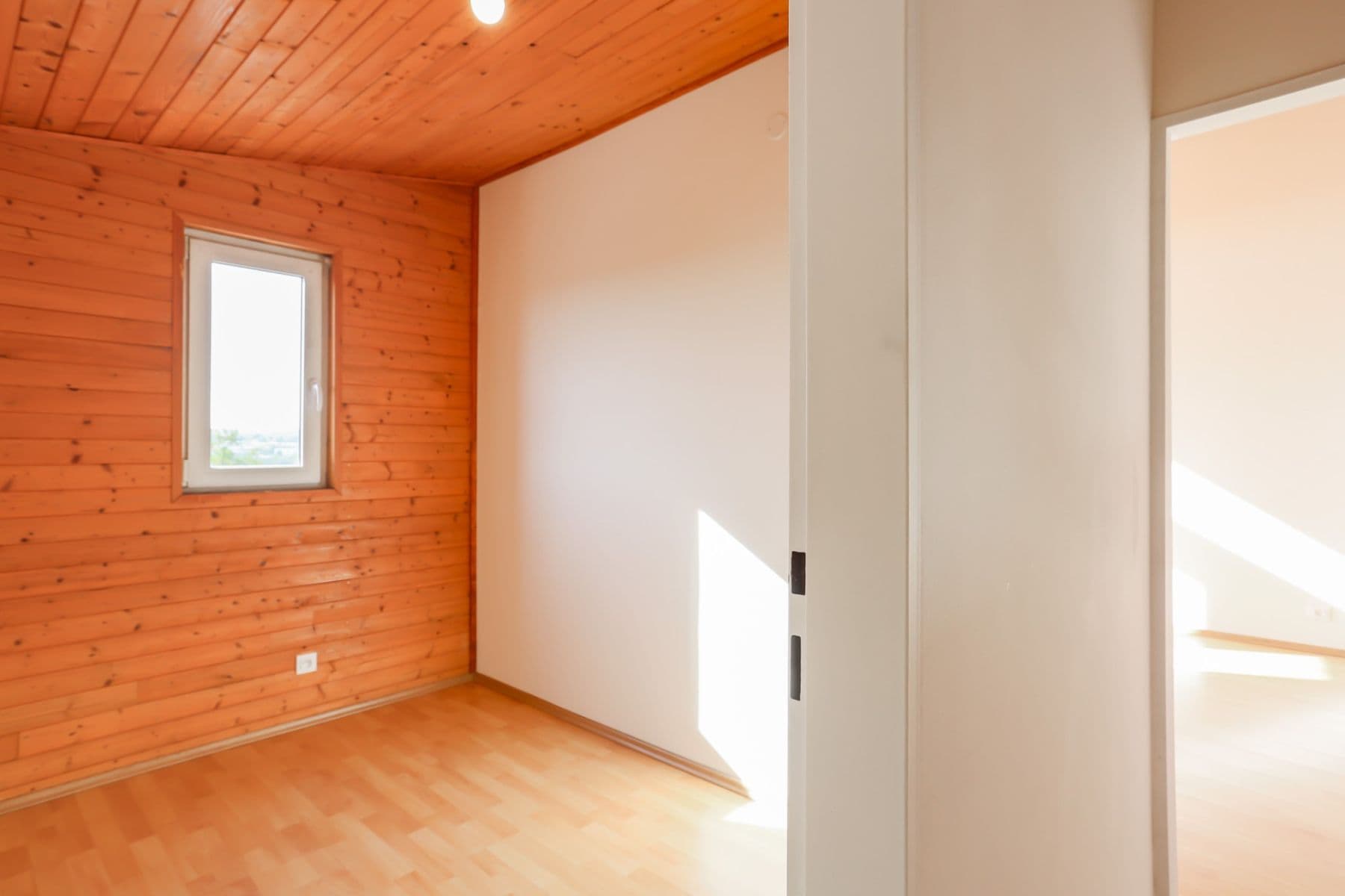 Predaj domu 63 m², pozemok 451 m², Skalní, Statenice, Středočeský kraj Predaj domu 63 m², pozemok 451 m², Skalní, Statenice, Středočeský kraj