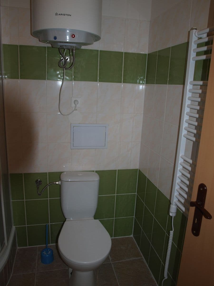 Prenájom bytu 1-izbový 17 m², Ořechová, Rebešovice, Jihomoravský kraj Prenájom bytu 1-izbový 17 m², Ořechová, Rebešovice, Jihomoravský kraj