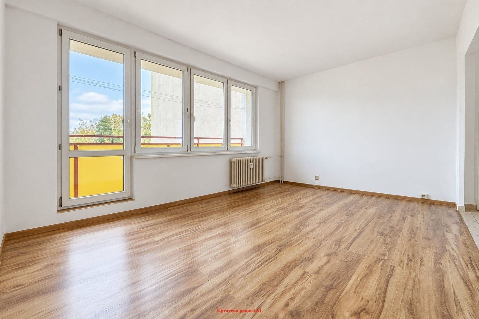 Prenájom bytu 4-izbový 89 m², Tovární, Karviná, Moravskoslezský kraj Prenájom bytu 4-izbový 89 m², Tovární, Karviná, Moravskoslezský kraj