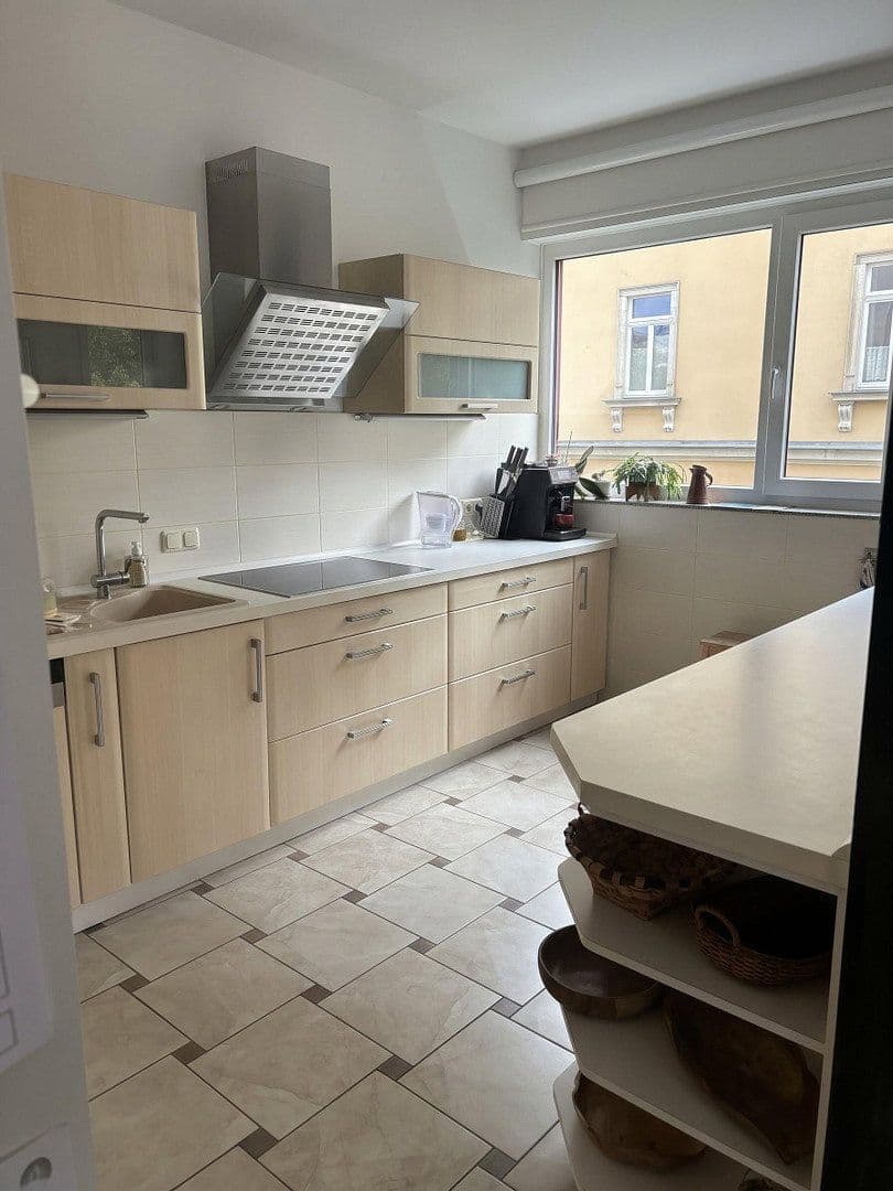 Predaj bytu 4-izbový 146 m², Dresden, Sasko Predaj bytu 4-izbový 146 m², Dresden, Sasko