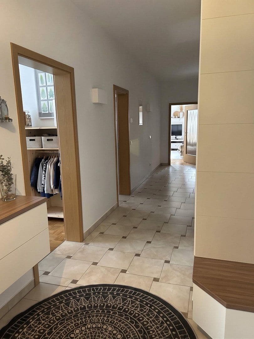 Predaj bytu 4-izbový 146 m², Dresden, Sasko Predaj bytu 4-izbový 146 m², Dresden, Sasko