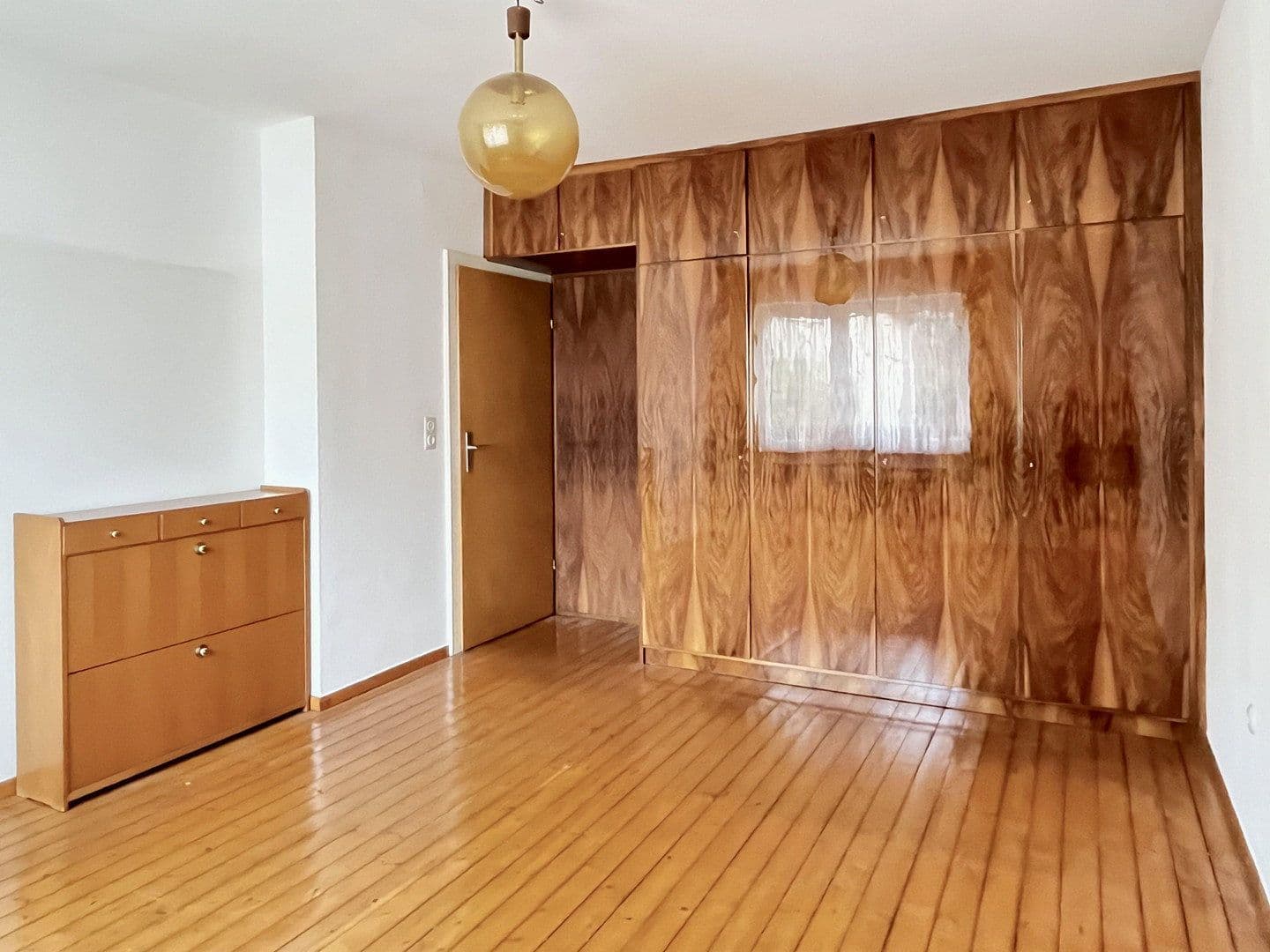Predaj domu 136 m², pozemok 705 m², Babenhausen, Hesensko Predaj domu 136 m², pozemok 705 m², Babenhausen, Hesensko