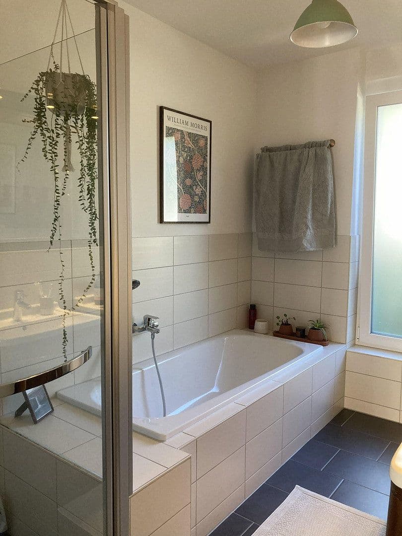 Predaj bytu 3-izbový 100 m², Rielasingen-Worblingen, Bádensko-Wurttembersko Predaj bytu 3-izbový 100 m², Rielasingen-Worblingen, Bádensko-Wurttembersko