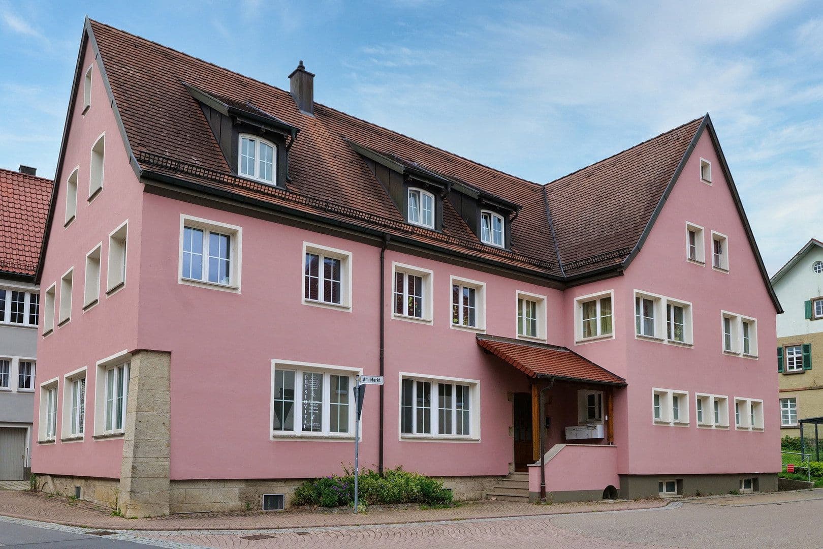 Predaj domu 846 m², pozemok 693 m², Ilshofen, Bádensko-Wurttembersko Predaj domu 846 m², pozemok 693 m², Ilshofen, Bádensko-Wurttembersko